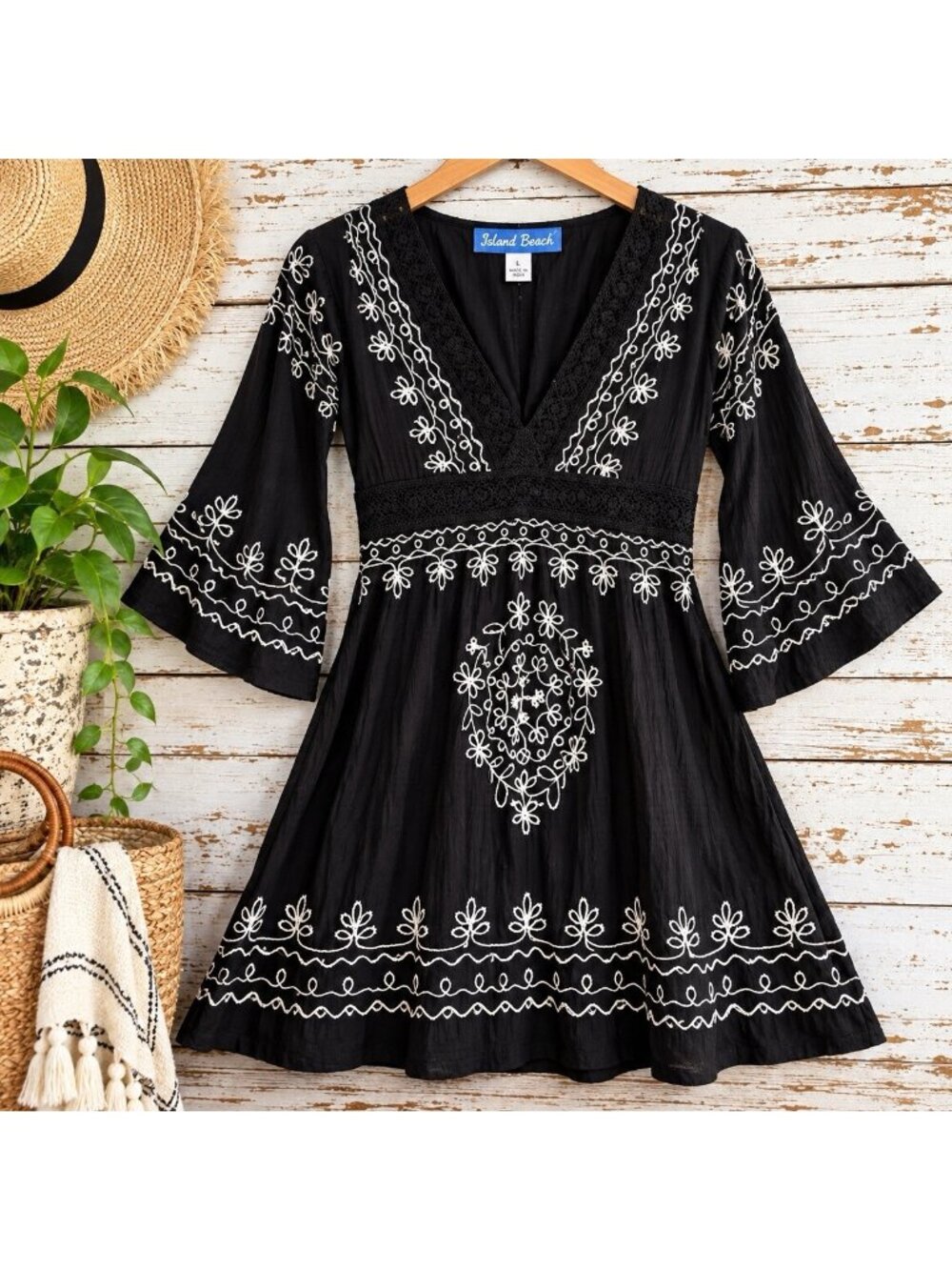 Island Beach Black Embroidered Cotton Boho Dress L Bell Sleeve Resort Crochet